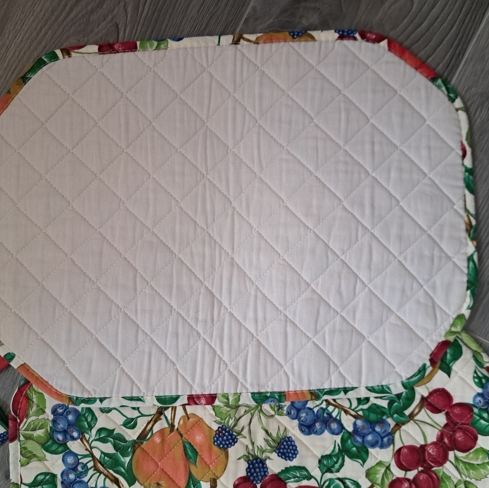 VTG KAY DEE RHAPSODY quilted fruit orchard placements napkins farmhouse USA - Picture 7 of 9